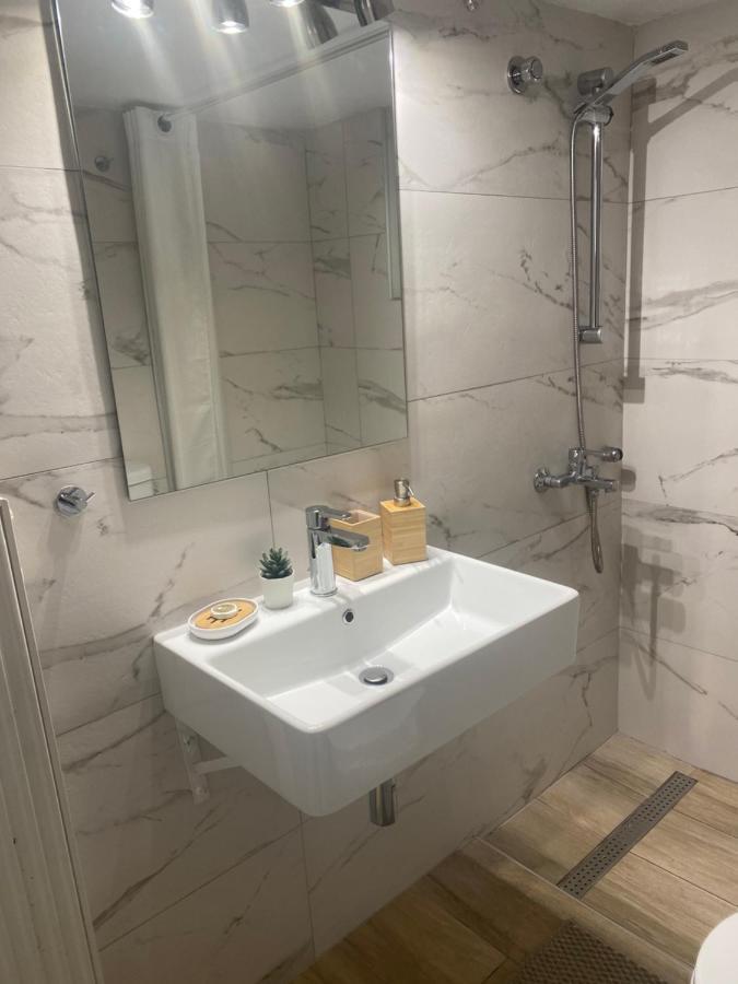 Thiseio Big Apartment Афіни Екстер'єр фото